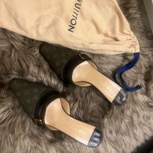 Louis vuitton heels 100% authentic